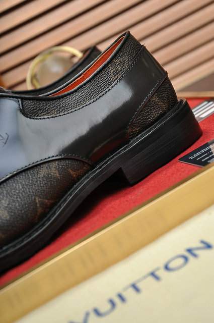 Picture of Louis Vuitton Shoes _SKU22516169SZ38-4413871
